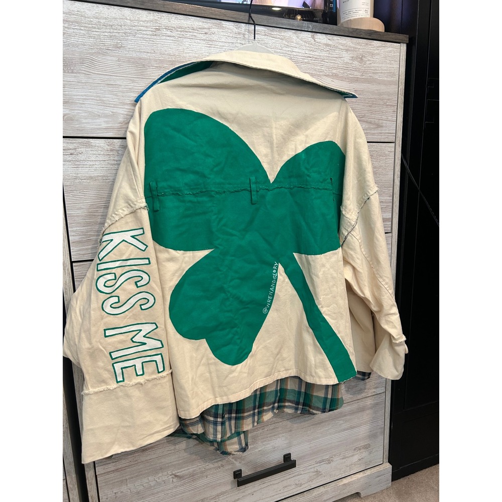 Wren and Glory Kiss Me Jacket One Size Hand Painted Shamrock Plaid Layered Cream - Picture 3 of 8
